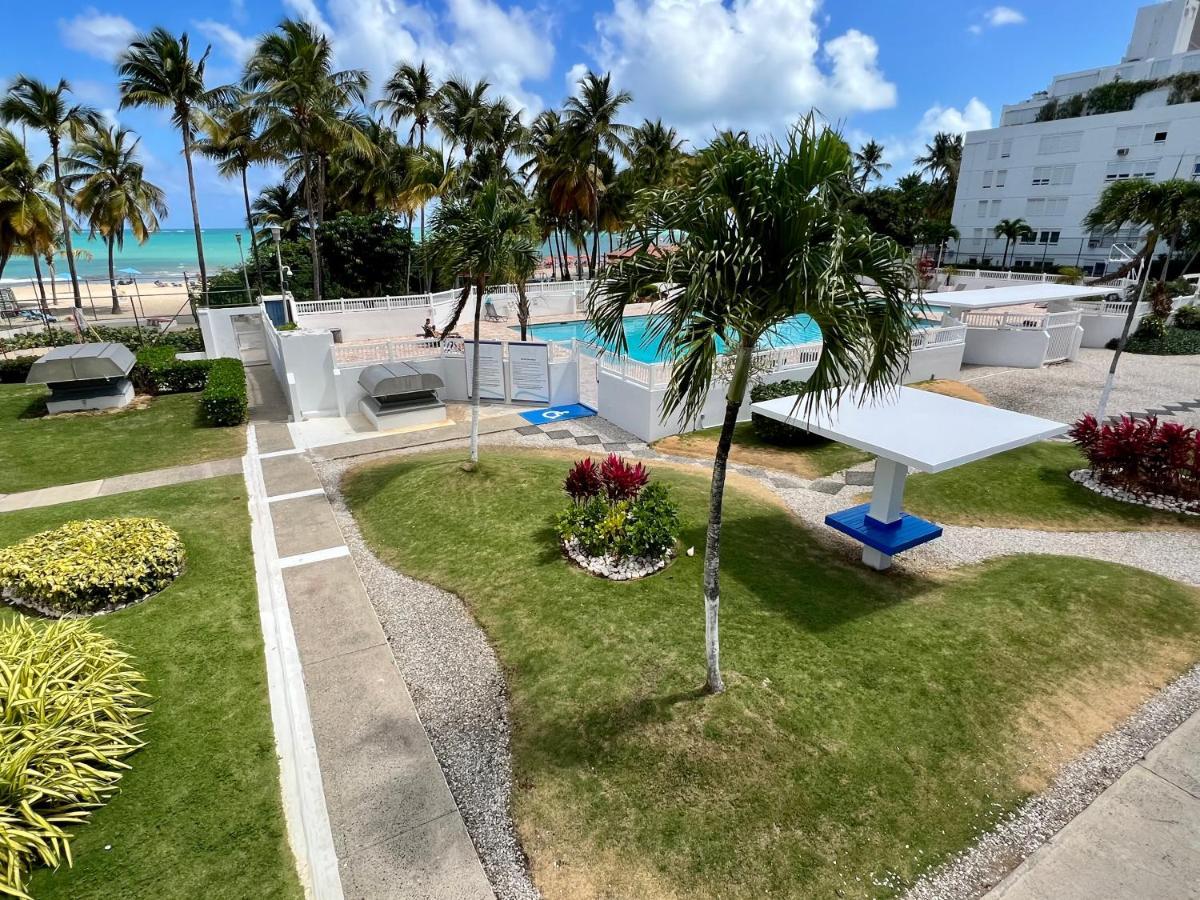Beachfront Tropical Tantra Apartment Сан-Хуан Экстерьер фото